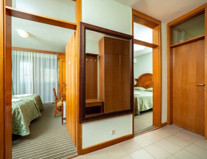 Стандарт 4-местный с балконом - Пансионат «Шексна»